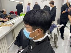 -朗峰专业美发沙龙