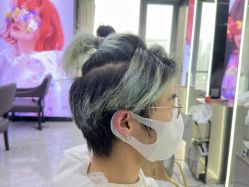 -藤野造型烫发染发