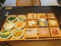 -银米·云南传统过桥米线(双廊黑金冠店)