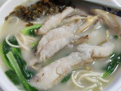-明呈黄鱼面馆(斜土路店)