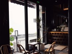 大堂-Metal hands·铁手咖啡