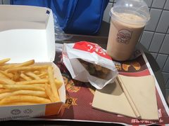 -肯德基(杭州和平饭店)