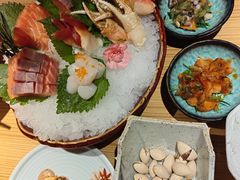 -花和海鲜自助(梅江店)