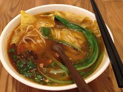 -螺小胖柳州螺蛳粉(钟楼总店)