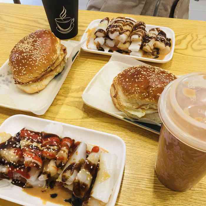 喜瑞冰室(罗湖店)-"那时新店开张有优惠,路过试试[呲牙] .