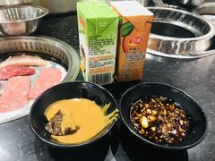 -钱小主·自助回旋烤肉火锅餐厅(东方新天地店)