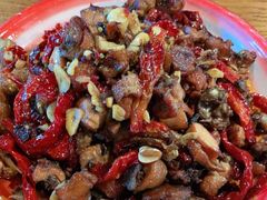 -柴窝堡22号辣子鸡·传承新疆菜