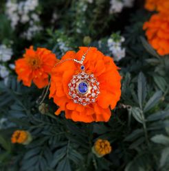 -威德钻石-克拉钻大本营(南京东路店)