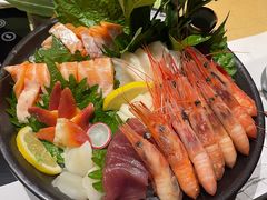 -枝魯枝魯自助料理