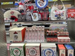 -泡泡玛特POPMART(蓝色港湾店)