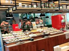 自助取餐区-亚马逊环球美食百汇(新城吾悦广场店)