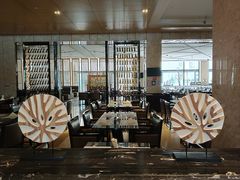-紫玥铂尔曼酒店零点餐厅