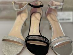 -STUART WEITZMAN(静安嘉里中心店)