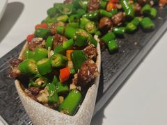 -苹果树下艺术餐厅(宋庄店)