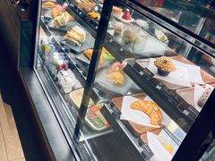 -星巴克(杭州湖滨银泰E区店)