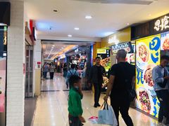 -鸿通城购物中心