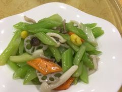 -七菜馆·东北菜·蒸饺(文体路店)