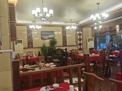 -山城年华老火锅(玉林店)