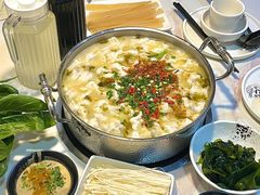 -德林酸菜鱼火锅(南丹店)