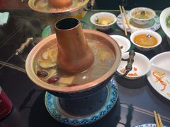 -京悦南门涮羊肉·羊蝎子火锅(田林路店)