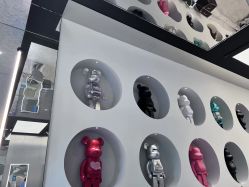 -PE SALON