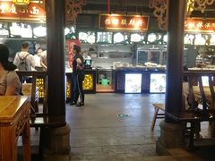 -八一好吃街·高品美食广场