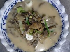 -邱二餐馆