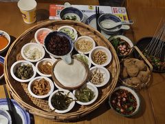 -包整·丝娃娃(一览甲秀楼风景店)