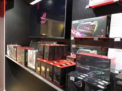 -ROG玩家国度(美罗城店)