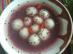 -老牌坊云南鱼豆花火锅(哈西万达店)