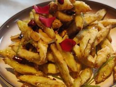 -八府香鸭·啫啫煲(华山路店)