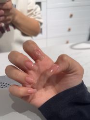 -丽心自助美甲美睫