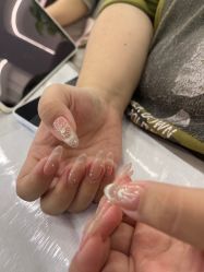 -斯馨·健康美甲美睫