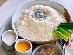 咸蛋黄冰-Cheevit Cheeva(Sirimangkalajarn)