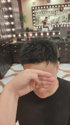 -东方先生国潮男士理发馆