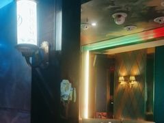 -萧邦音乐会所KTV(向西店)