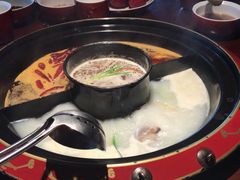 -巴邑火锅·夜宵(港隆广场店)