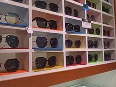 -刺鸟眼镜全国连锁(春熙路店)