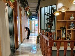 -香山湖家家宴(中山陵店)