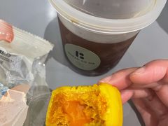 流心蛋黄月饼-面包与我Bread Or Me(长城汇店)