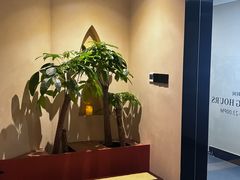 -九间泰·泰式古法按摩SPA(环贸iapm店)