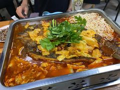 -在巷子里的烤肉店·螺蛳粉烤鱼·牛蛙(和美城店)