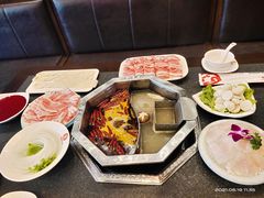 -鼎汇丰重庆老火锅(鞍顺园店)