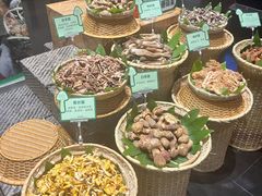 -黔蘑菇四季餐厅(观山湖店)