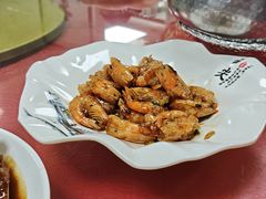 -洞背山庄(洞背院区式管理小区店)