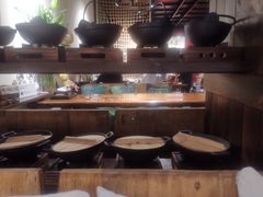 -八月美食小馆(银泰城总店)