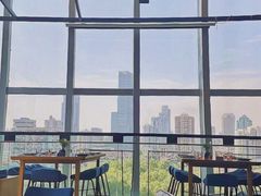 -THE CUT Rooftop顶楼牛排餐吧(环贸iapm店)