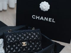-CHANEL(恒隆广场店)