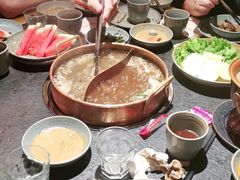 -老墙根涮肉·铜锅·烧烤(欢乐谷·王四营店)