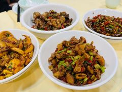-笨罗卜浏阳菜馆(龙华鹏润达店)